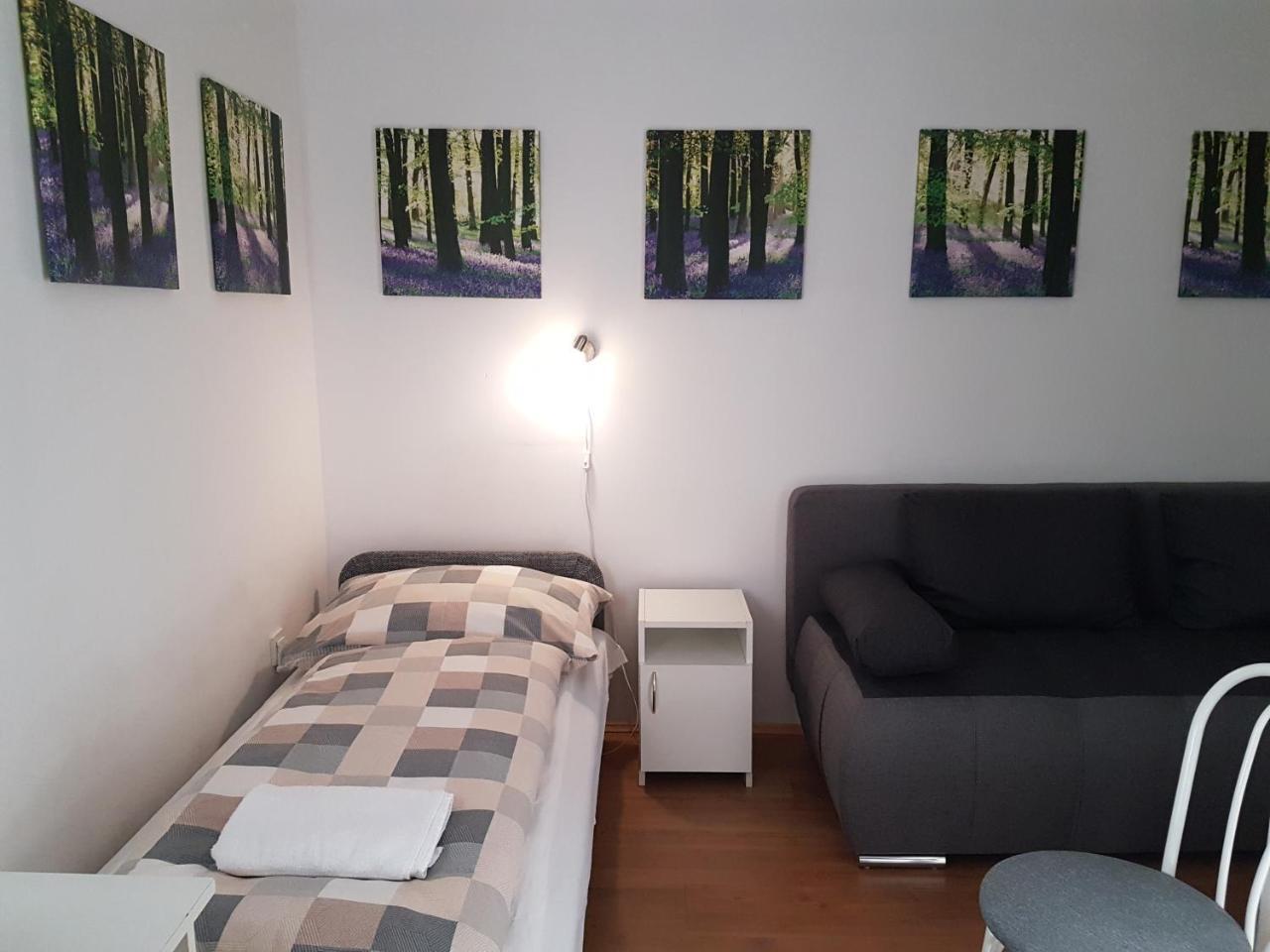 Fertodi Kuria Vendeghaz Hotel Buitenkant foto
