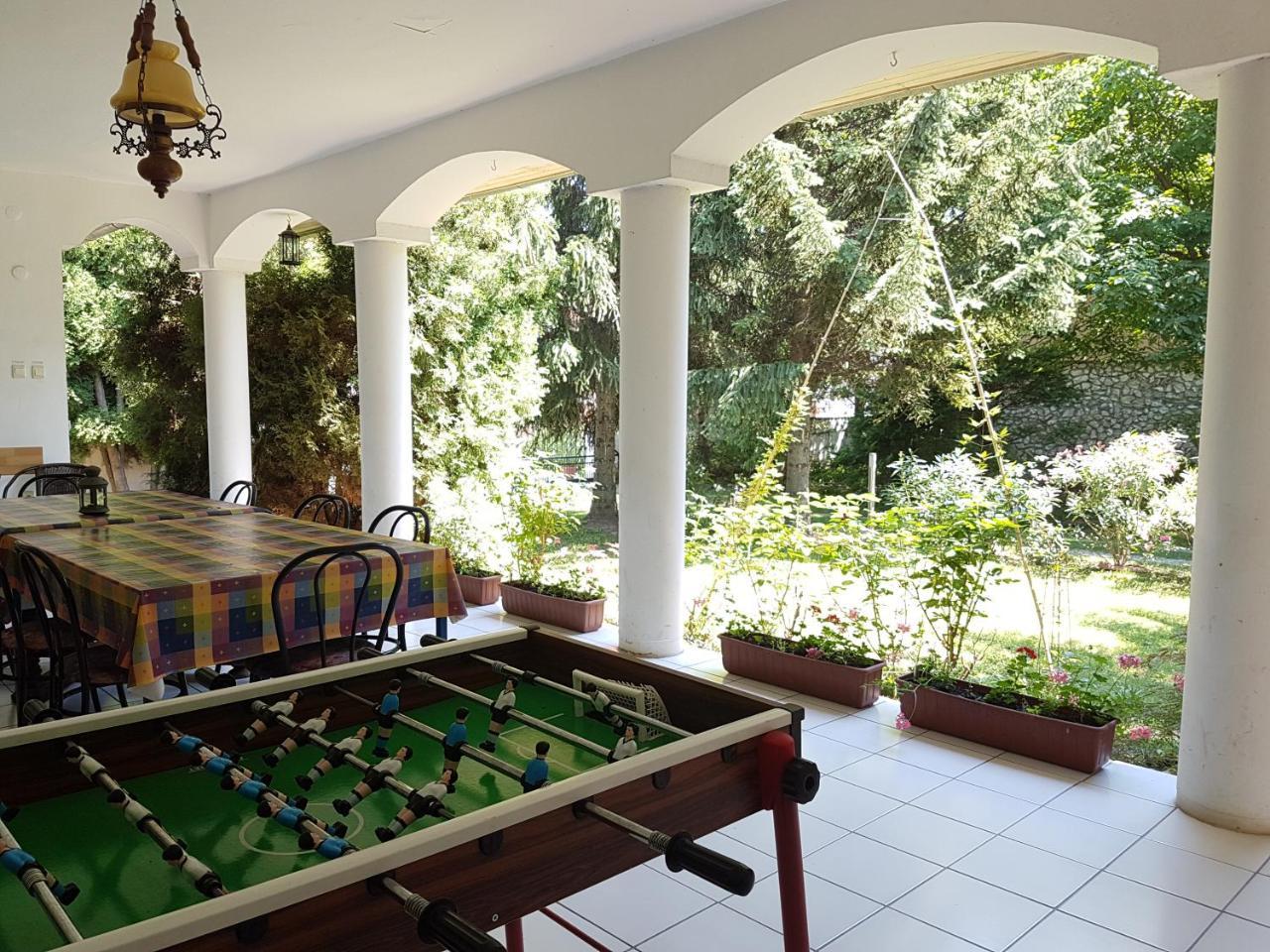 Fertodi Kuria Vendeghaz Hotel Buitenkant foto